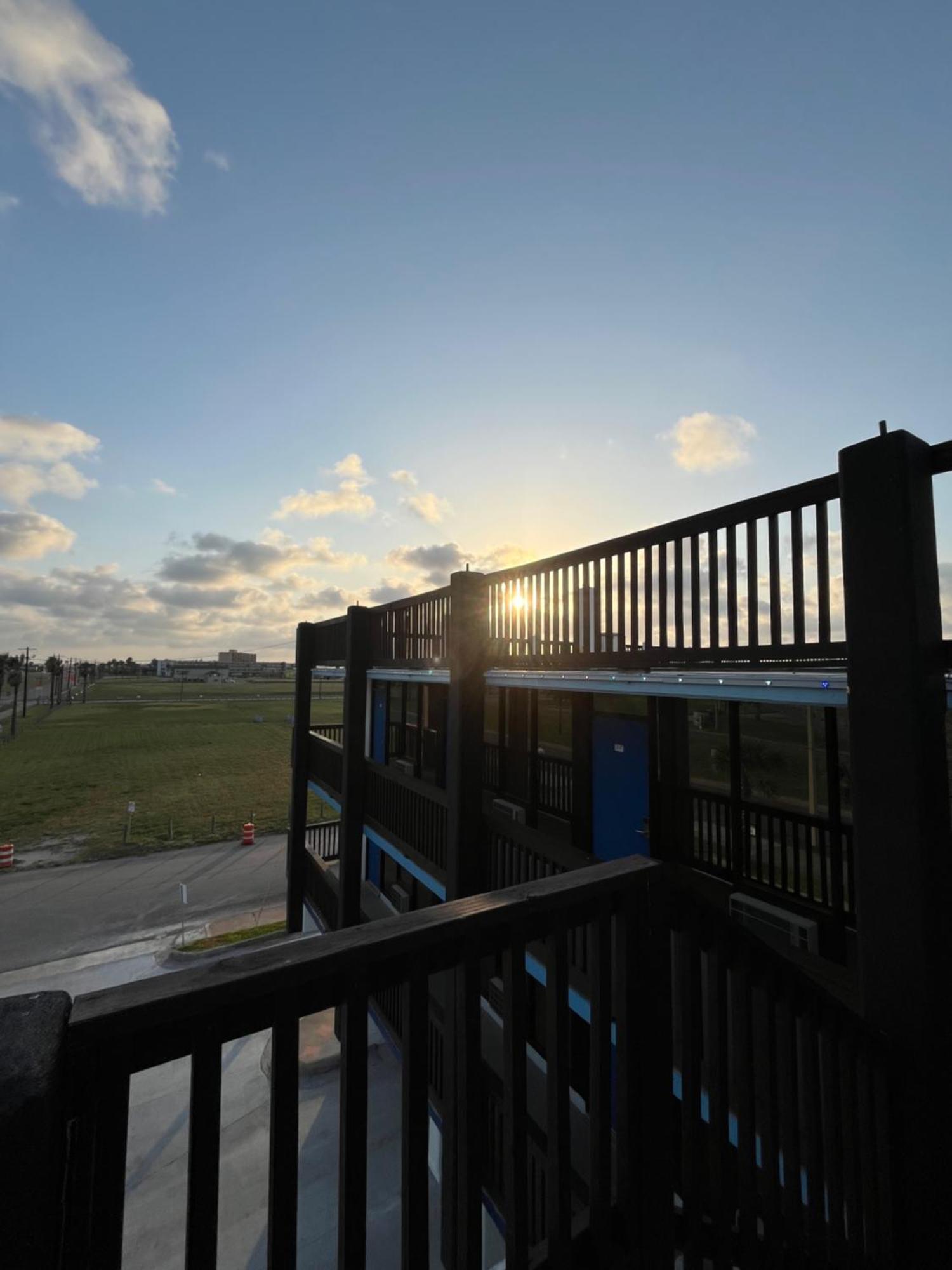 Motel Deville Corpus Christi