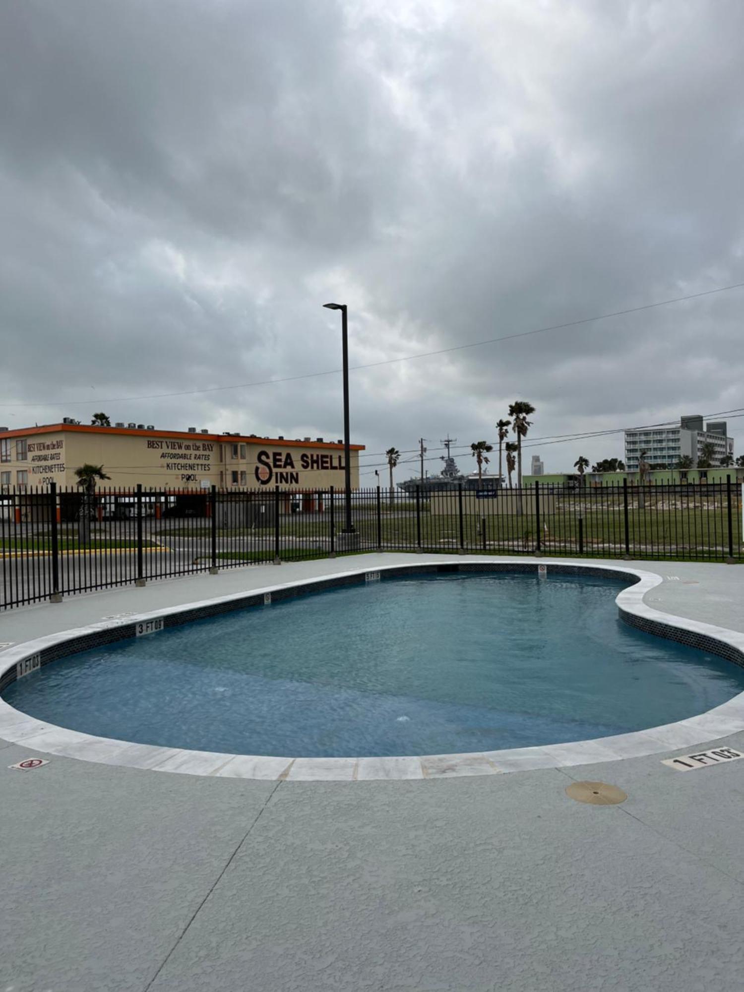 Deville Corpus Christi